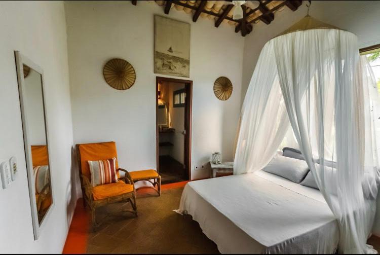 Espelho Bahia Blue House Bed & Breakfast Praia do Espelho Bagian luar foto